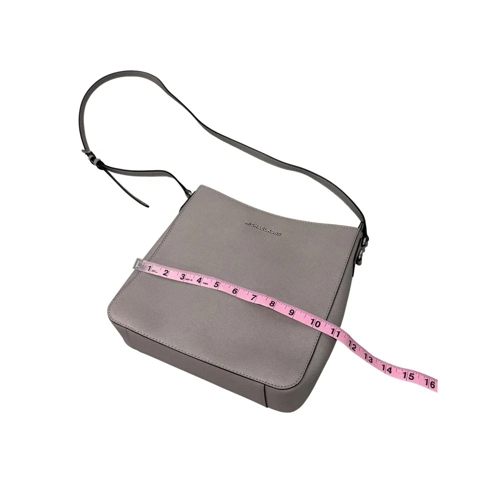 Michael Kors Jet Set Travel Medium Phone Crossbody Saffiano‎ Leather Grey Gray